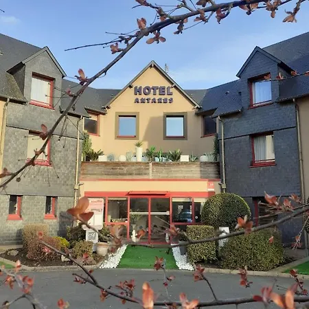 Hotel Antares & 3*